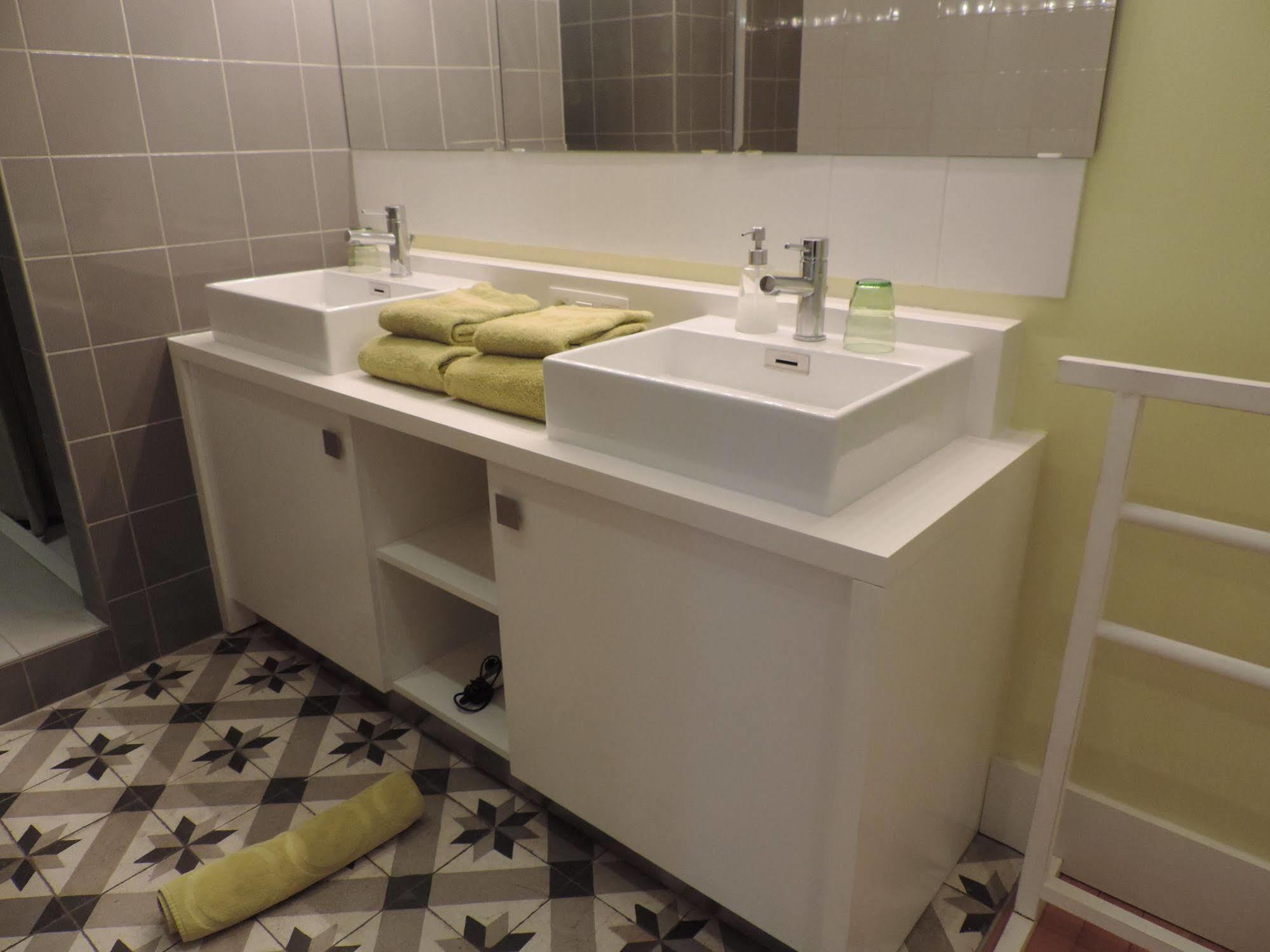 B&B Maison Az Saint-Gilles 外观 照片